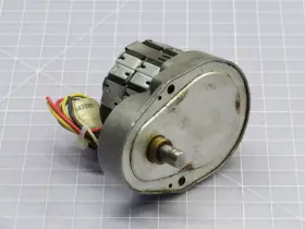 977700 ADVANTAGE ELECTRONICS Valve Driver