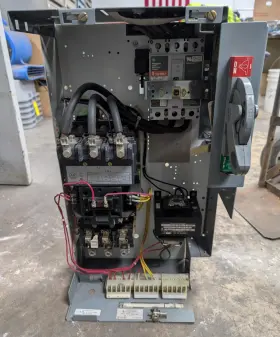 2113BEDB15A648CA79U107908 ALLEN BRADLEY Mcc