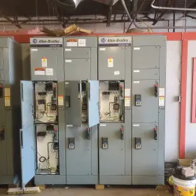 BUL-2100 ALLEN-BRADLEY Centerline Mcc Motor Control Center
