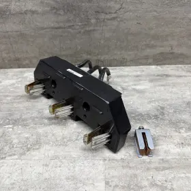 D167481 ALLEN-BRADLEY Centerline Mcc Power Stab Housing