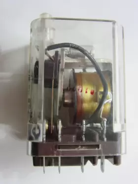 KUP-11D25 AMF POTTER BRUMFIELD Plug Relay Coil Vac #3