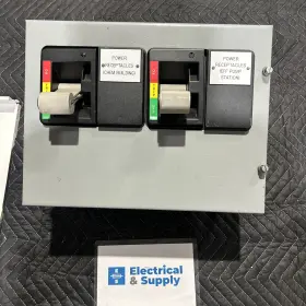 HFD325 EATON Dual Feeder Hfd Door Base Amp Breakers #2