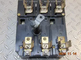 D10S2 GOULD Disconnect Switch Amp