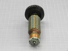 16-10-7010 LENZE Motor Armature Assfty #2