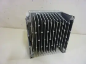 FR-A044-0.75K-ER MITSUBISHI Inverter Dent #3