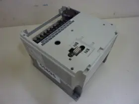 FR-A044-0.75K-ER MITSUBISHI Inverter Dent