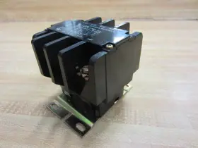 P40-E1048 POTTER BRUMFIELD Contactor