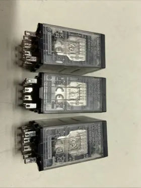 RXM4GB2F7 SCHNEIDER ELECTRIC Motor
