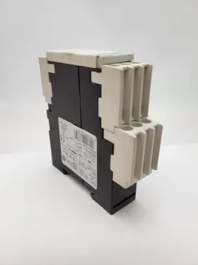 3RN1010-1CG00 SIEMENS Relay Monitor Thermistor Motor Coil
