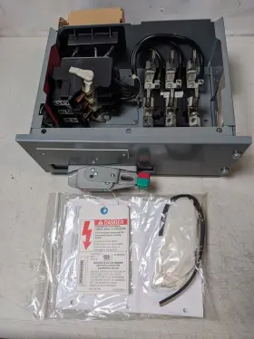 SD8998HFF100 SQUARE D Mcc Feeder