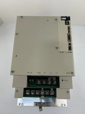 SGDV-280D11A002000 YASKAWA Electric Servopack Drive