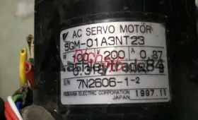 SGM-01A3NT23 YASKAWA Servo Motor #2